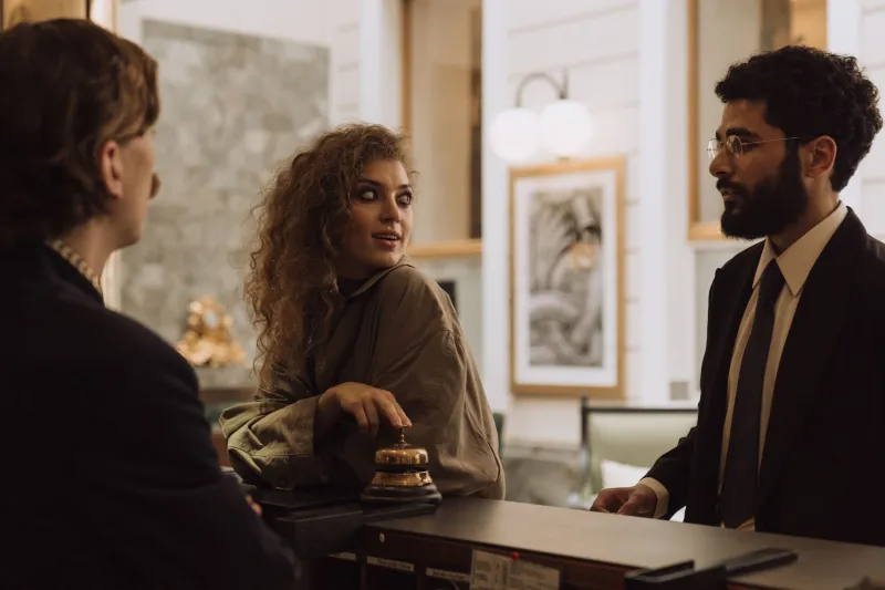 Why Two Hours Costs More Per Hour Than Two Days: The Economics of Elite Companionship Pricing in Istanbul
